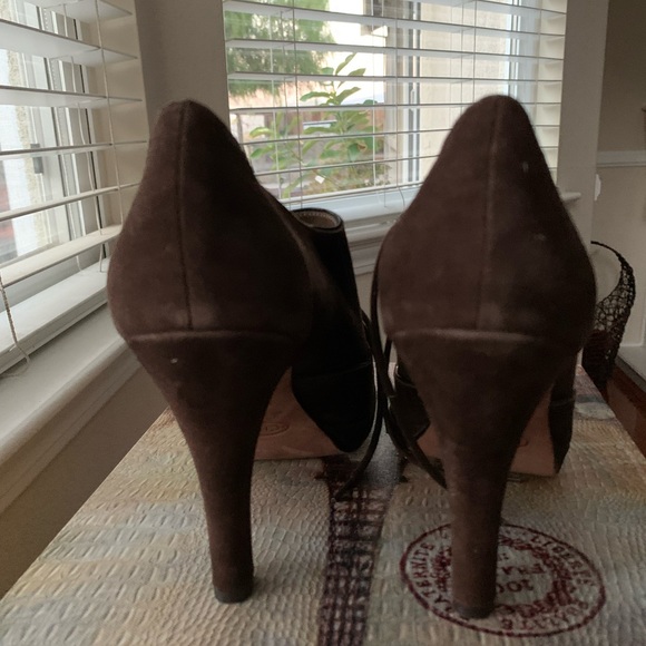 NWT Joan David Suede Booties Brown High Heels Lace-Up Size 9 - Picture 2 of 5